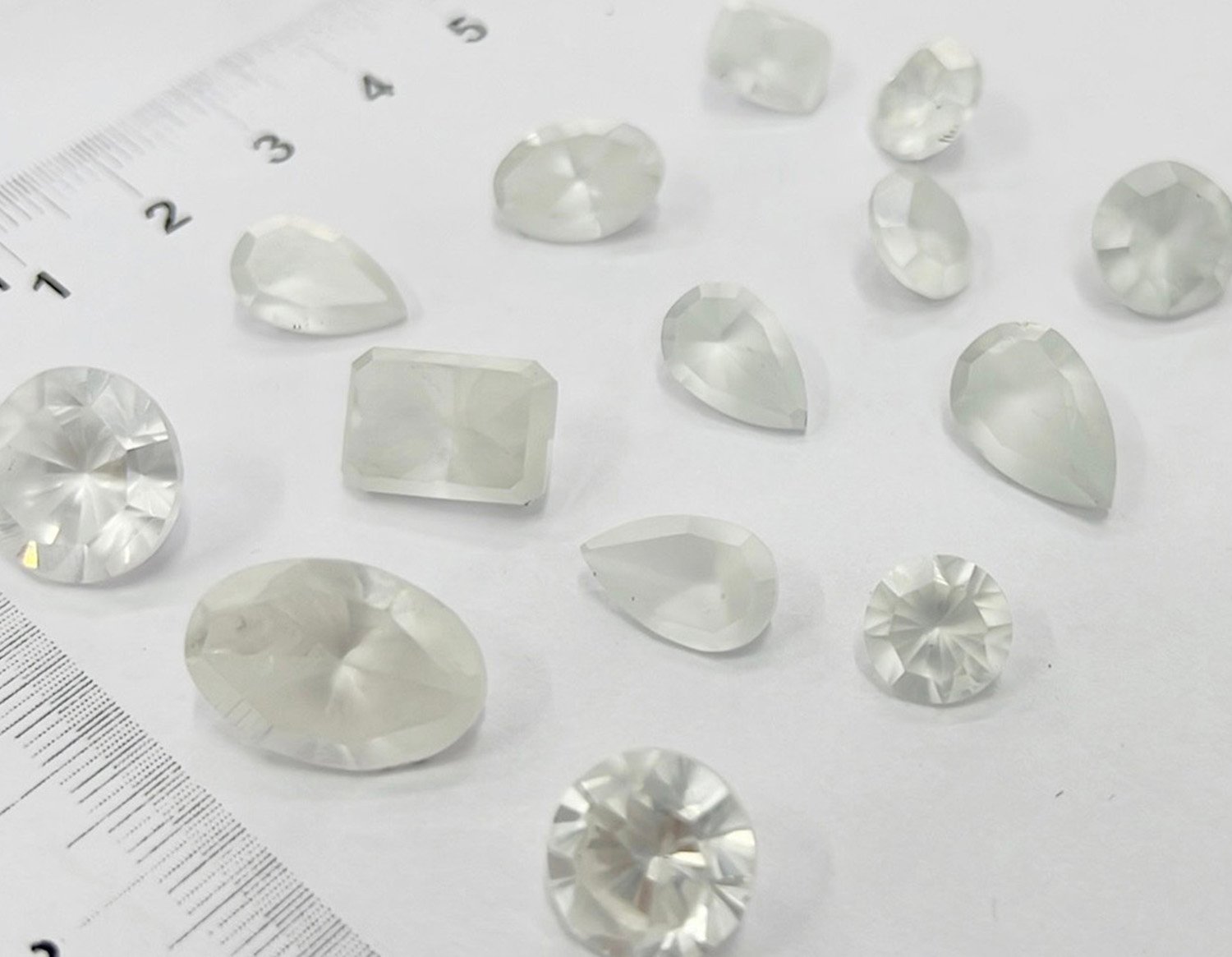 Lab Grown Diamonds (LGD) / Single Crystal Diamonds (SCD)
